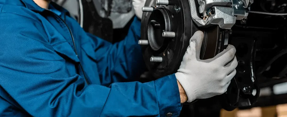 SIGNS-OF-BAD-BRAKES